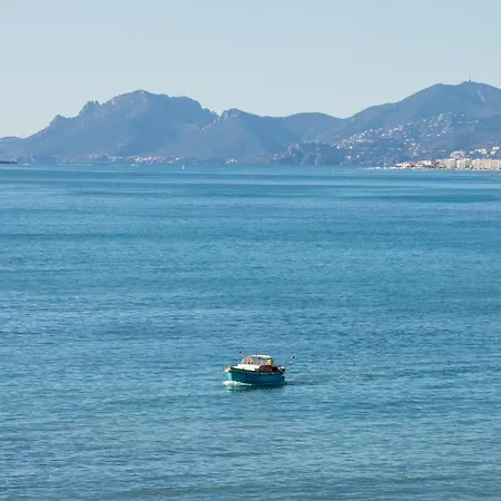 Vue Panoramique, Clim, Balcon Et Plages Appartement Antibes